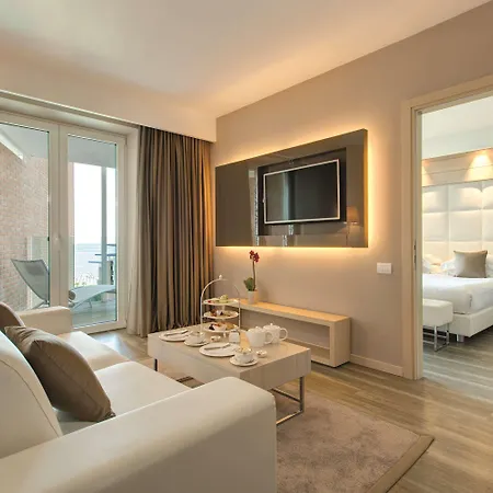 Almar & Отель 5*